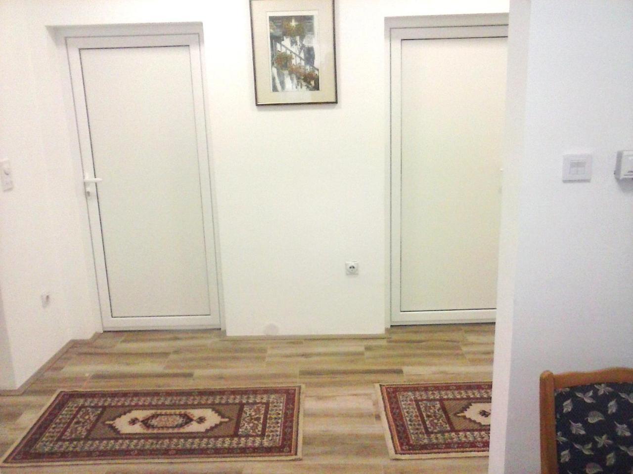 Apartman Veljic Nis Exterior foto