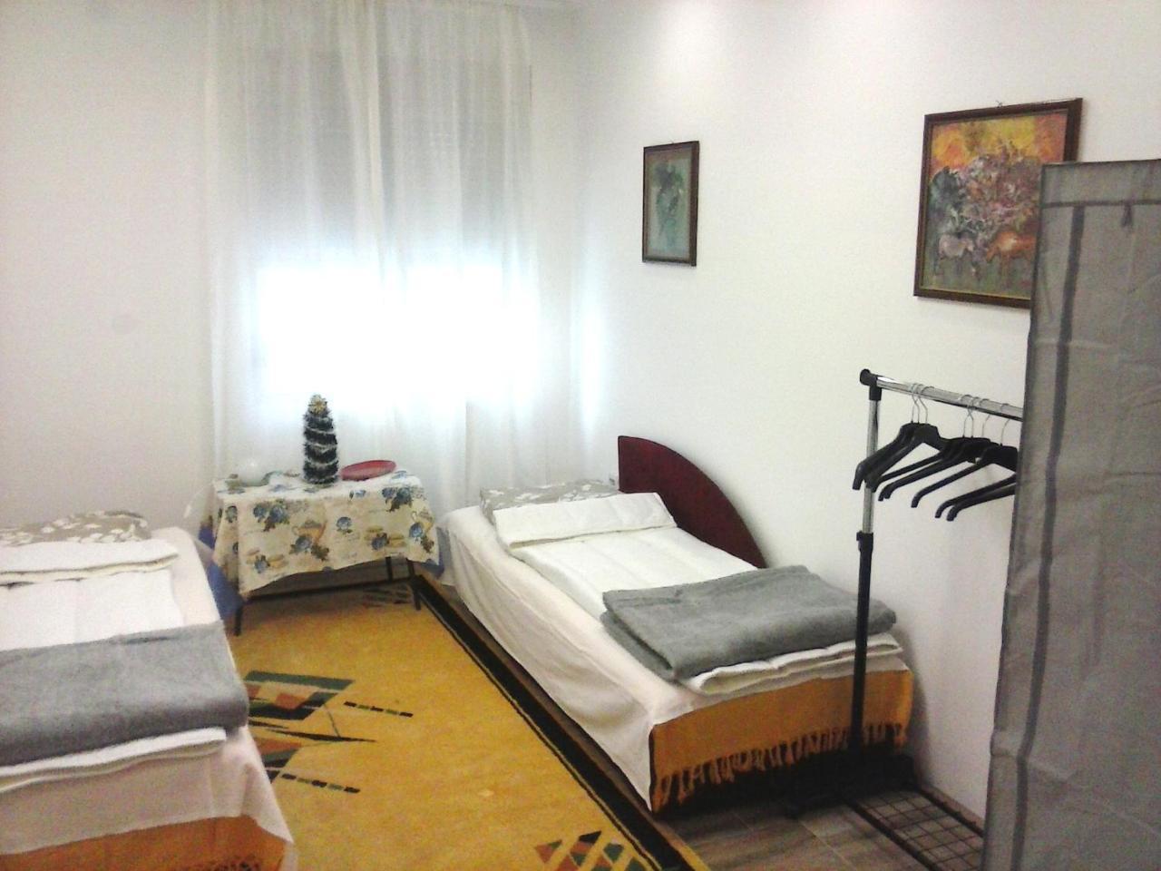 Apartman Veljic Nis Exterior foto