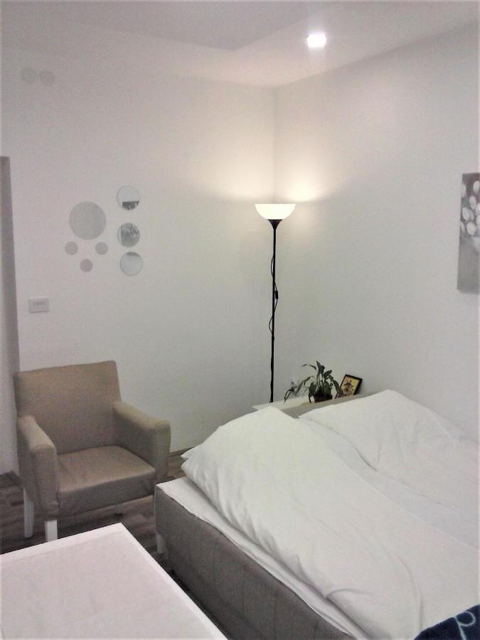 Apartman Veljic Nis Exterior foto