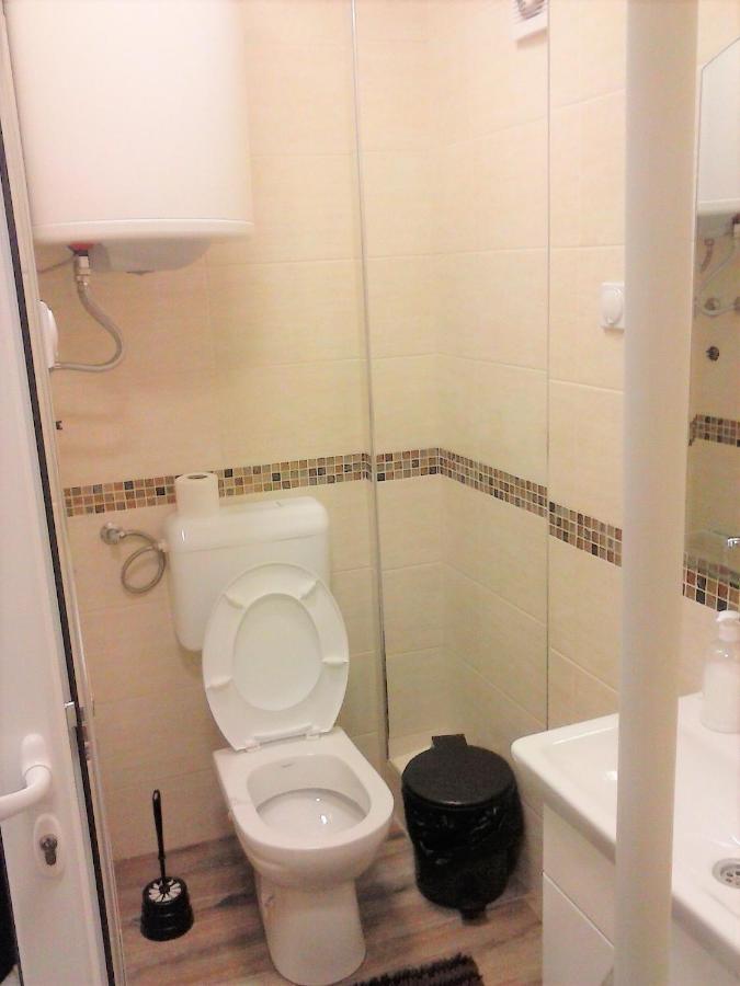 Apartman Veljic Nis Exterior foto